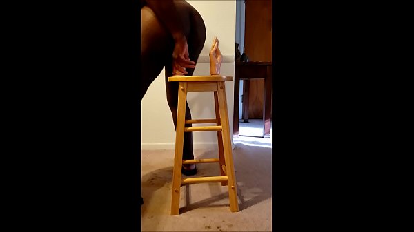 Play MP4 - Helping Hands