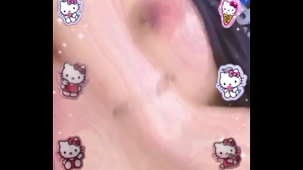 Qui&eacute;n me chupa las tetas 