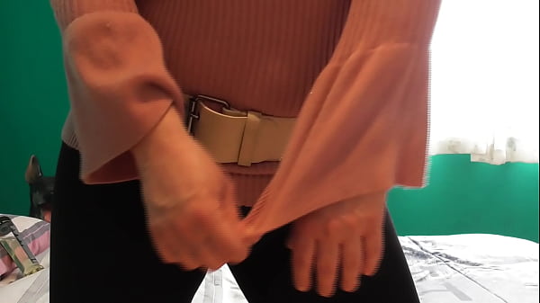 Play MP4 - My step sister-in-law's ass