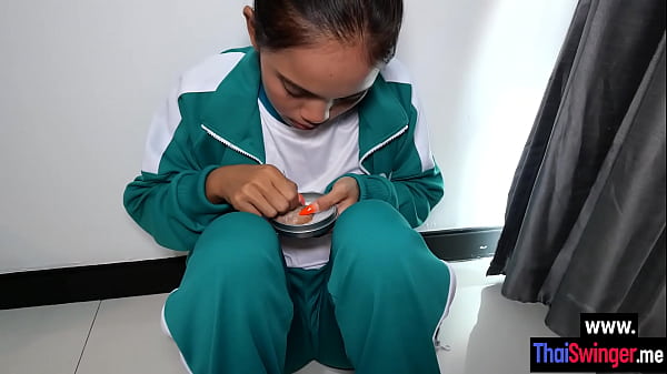 Sexy teen knelt and sucked big cock before she experienced rough sex