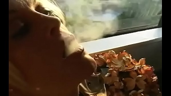 Nonton Gorgeous Teen Perfect Oral-sex thumbnail