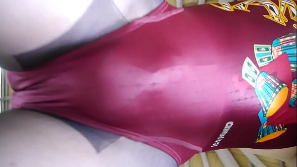 Play MP4 - Ray Ayanashi japanese slave crossdresser swimsuit