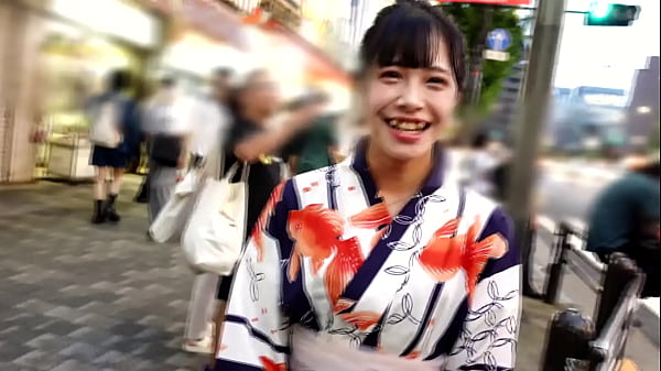 パート1 ガチ恋100_コンカフェ嬢 キュルキュルお目目とスレンダーボディでおじさんを刈りまくる小動物系美女登場