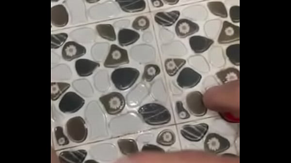 Trai thẳng đ&atilde_ c&oacute_ vợ con, xem sex để s&oacute_c lọ