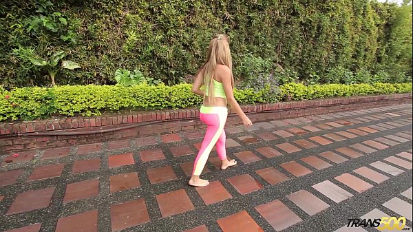 Play MP4 - Shecock Stroking Silvia I