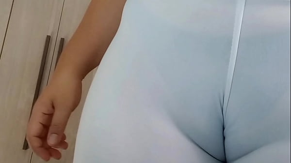 Cameltoe in a White Legging 