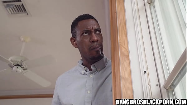 Play MP4 - Horny stepdad watches his black stepdaughter masturbating by the pool