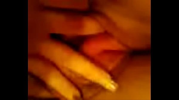 fat pussy latina playing with herself 