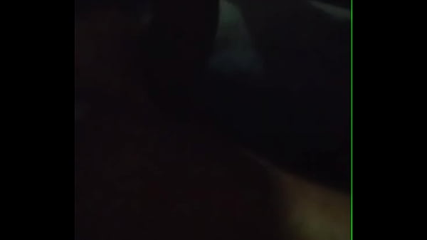 Vizinha aceitou a carona e j&aacute; foi logo me fazendo um agrado