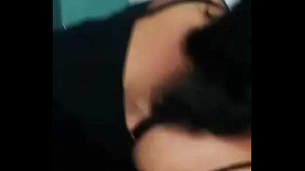 Play MP4 - Me vengo en sus tetas y me encanta le gusta q se venga en sus tetas