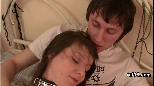 Amateur teen lovesto suckcock