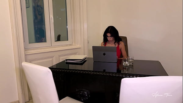 The Messenger Has To Justify His Position By Eating Her Pussy thumbnail