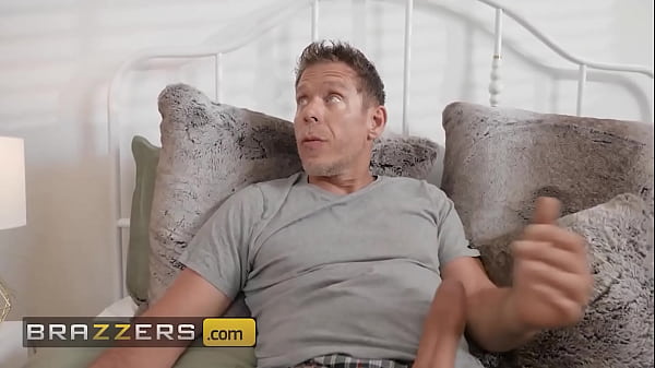 Play MP4 - BRAZZERS - Lily Lou Can Get Enough Of Mick's & Isiah's Big Cocks Stretching Her Pussy And Ass