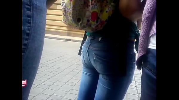 Perrita_rica marcando calzon