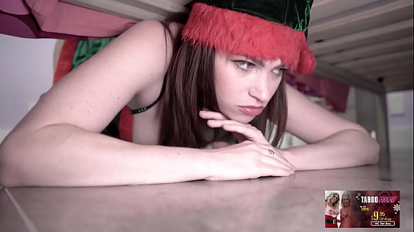 StepSister Stuck and_Fucked in the Ass for Christmas_Nicole Rae