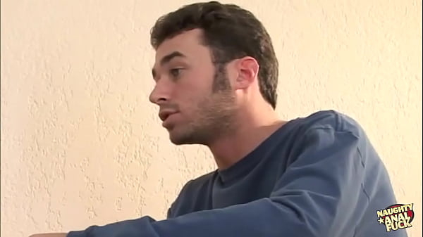 Play MP4 - Slutty housesitter Roxxxy Rush has her throat and her tight asshole stretched out with passion