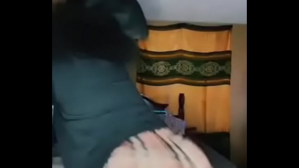 Ebony bounce cheeks