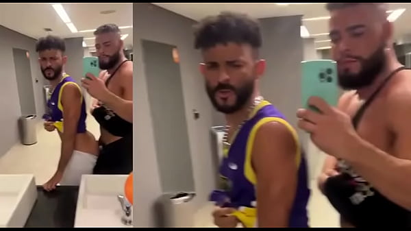 o professor da academia me fudeu depois do treino 