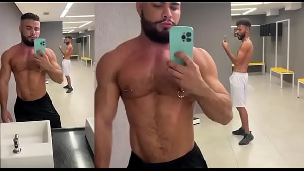 O Professor Da Academia Me Fudeu Depois Do Treino thumbnail