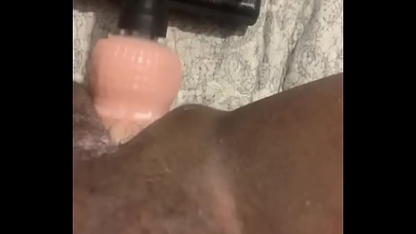 Yo gazando con mi juguete