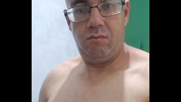 Play MP4 - Maduro se apresentando