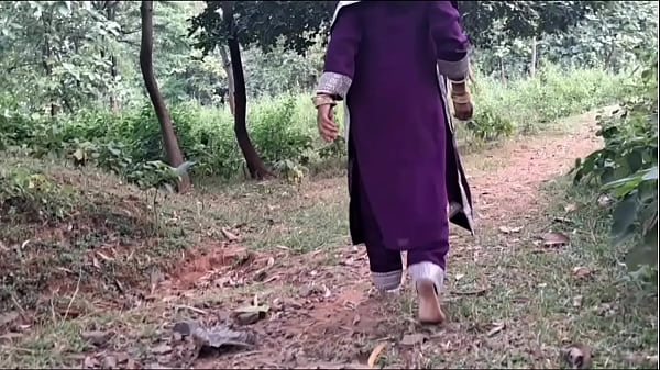 Nonton Outdoor To Indoor Fucking Indian Village Girlfriend thumbnail