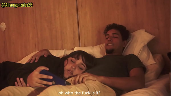 Mirando una pelicula con mi hermanastro y sin querer me trague su pene casi nos descubren alisongonzalez26 x fantasiahardcoresex