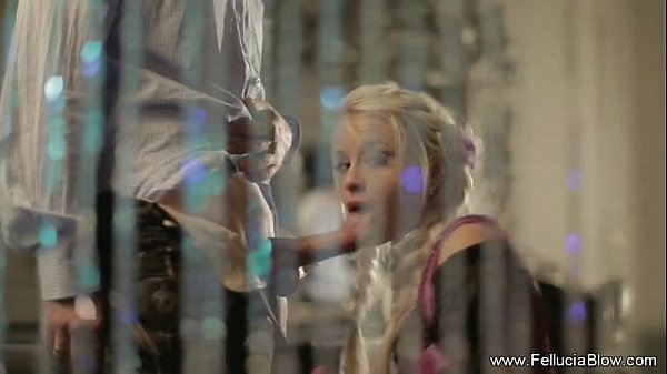 Play MP4 - Erotic Blowjob Sensual Cumshot