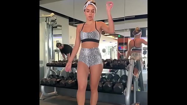 Play MP4 - sommer ray fap challenge 2