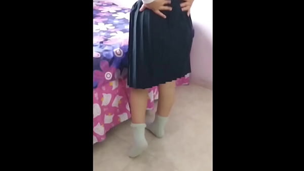 Play MP4 - COLEGIALA se pone CALIENTE con su profesor&excl; Y prueba el semen por primera vez&excl; VIDEO CASERO