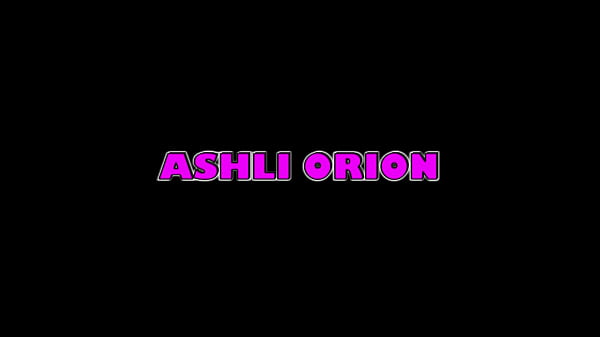 Nonton Ashli Orion Playing With Huge Sex Toys thumbnail