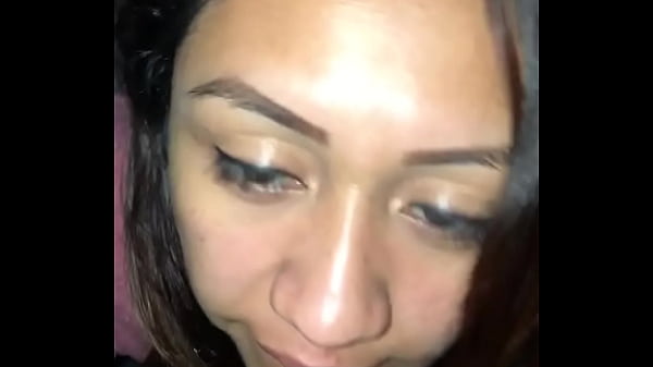 How wifey licks cuck