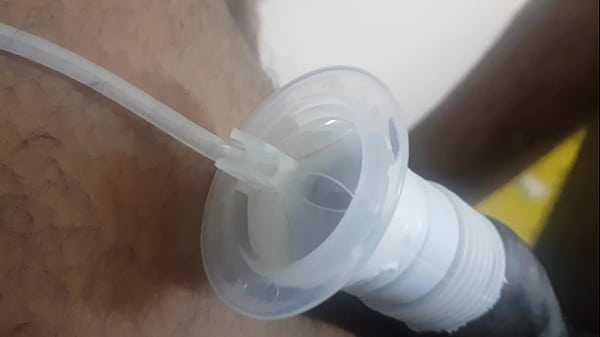 Play MP4 - Home made cock sucker