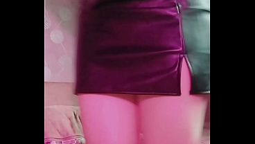 Beautiful Sissy Dressing Up Several Hot Skirts On Her Big Booty thumbnail