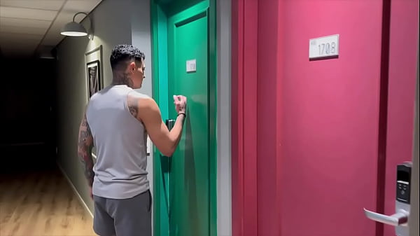 Nonton Vizinha Safada Chamou O Dotado Pra Casa Dela thumbnail