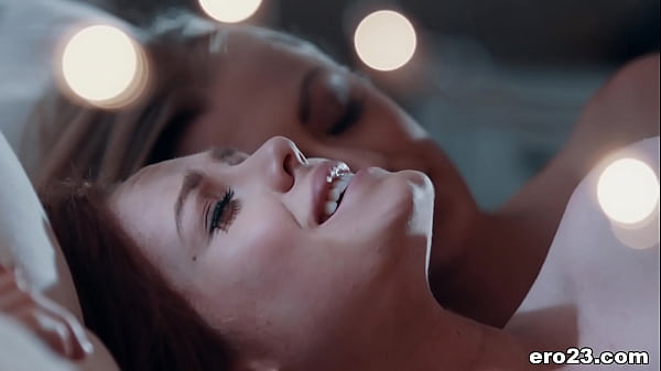 Booty redhead Ella Hughes wants to get impregnated