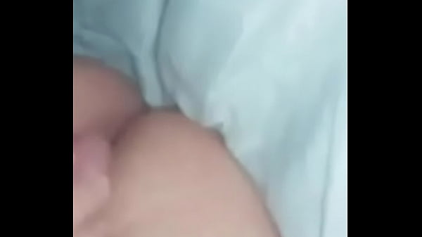 Play MP4 - Jugando con mi pene y culo