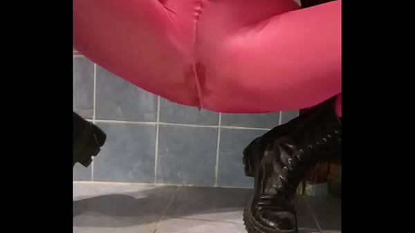 Pissing through pink pants just gets me off