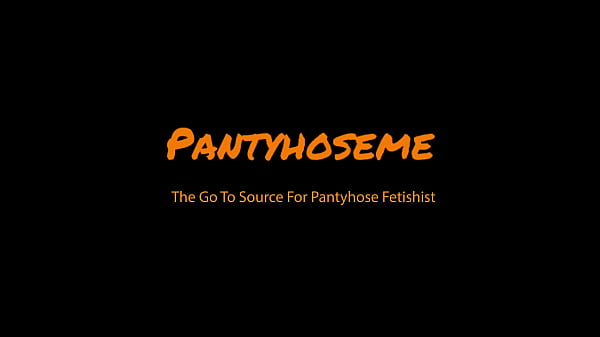 Nonton Stacy Fort Wearing Black Pantyhose Has Sex And Gets Facial thumbnail