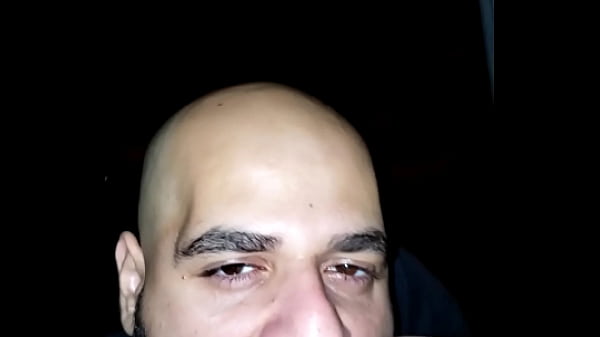 Play MP4 - Chupando o cu do gordao