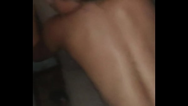 Play MP4 - me excita tener a mi vecino cerca