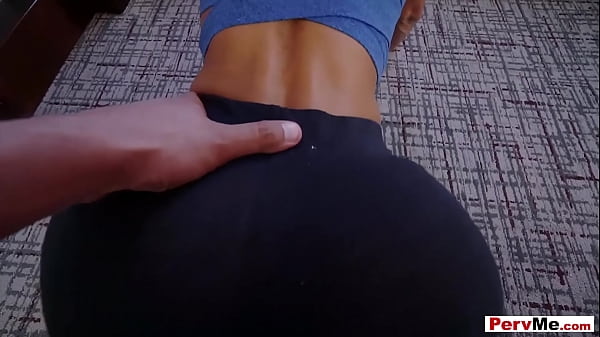 Play MP4 - My hot latina stepmom likes to play with balls