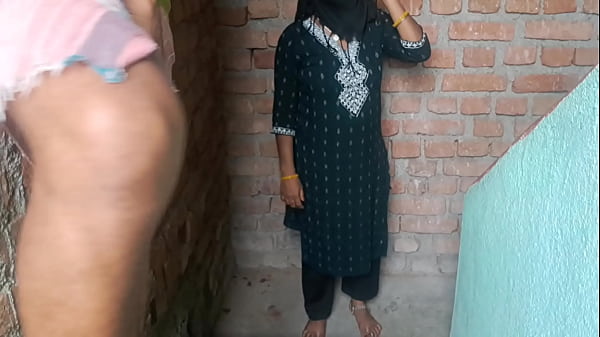 Nonton Younge Indian Muslim Women thumbnail