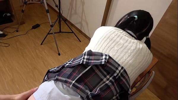 Uncensored, Japanese beauty. 19 years old, black hair, slender, big breasts. Kei-chan. Beautiful shaved pussy, creampie sex, cowgirl sex, uniform cosplay 