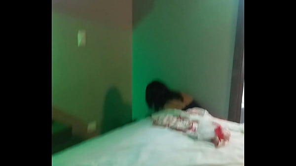 Play MP4 - Preparando nuevo contenido con mi nena para el publico&period;