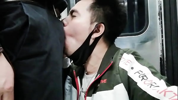 Joven Con Tremenda Verga thumbnail