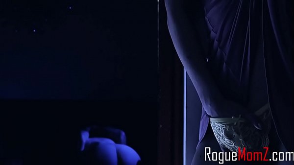 Raunchy Redhead step Mom &Get Seductive- Pepper Hart &Katy Kiss