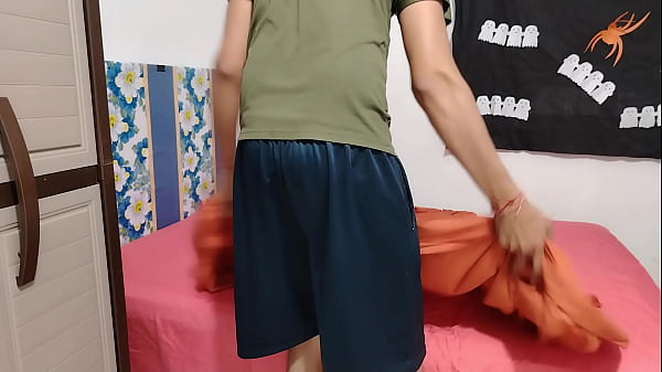 Nonton Big-ass Stepmom: Dad Leaves Stepson With Latina Stepmom On Halloween thumbnail