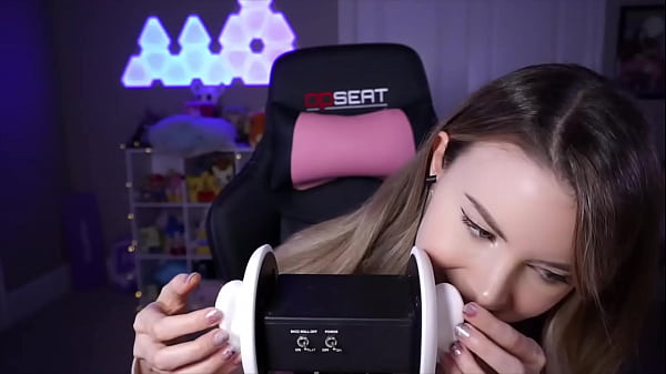 Dizzykitten Sexy Picture And Asmr Compilation thumbnail