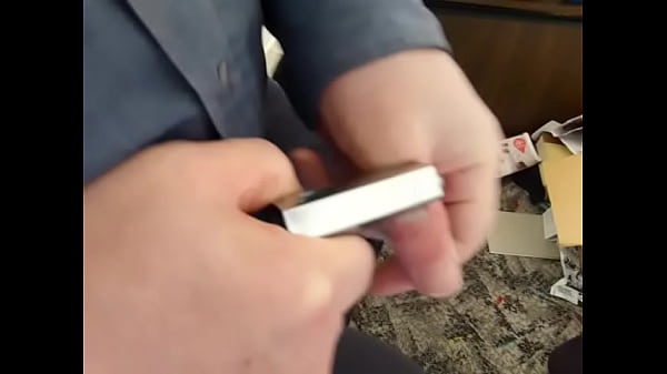 Harrowing Ordeal For Dean After He Locked A Faulty Padlock On His Thumb And Couldn't Get It Off Again 